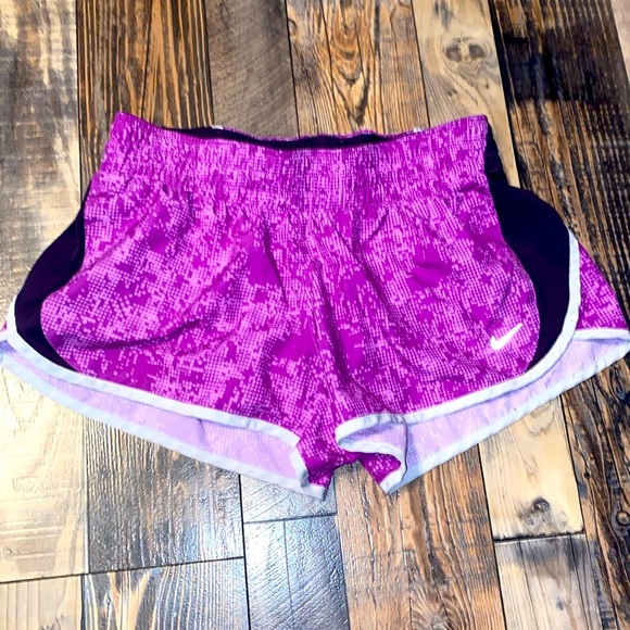 Nike Pants - Nike Dri-Fit shorts size Medium